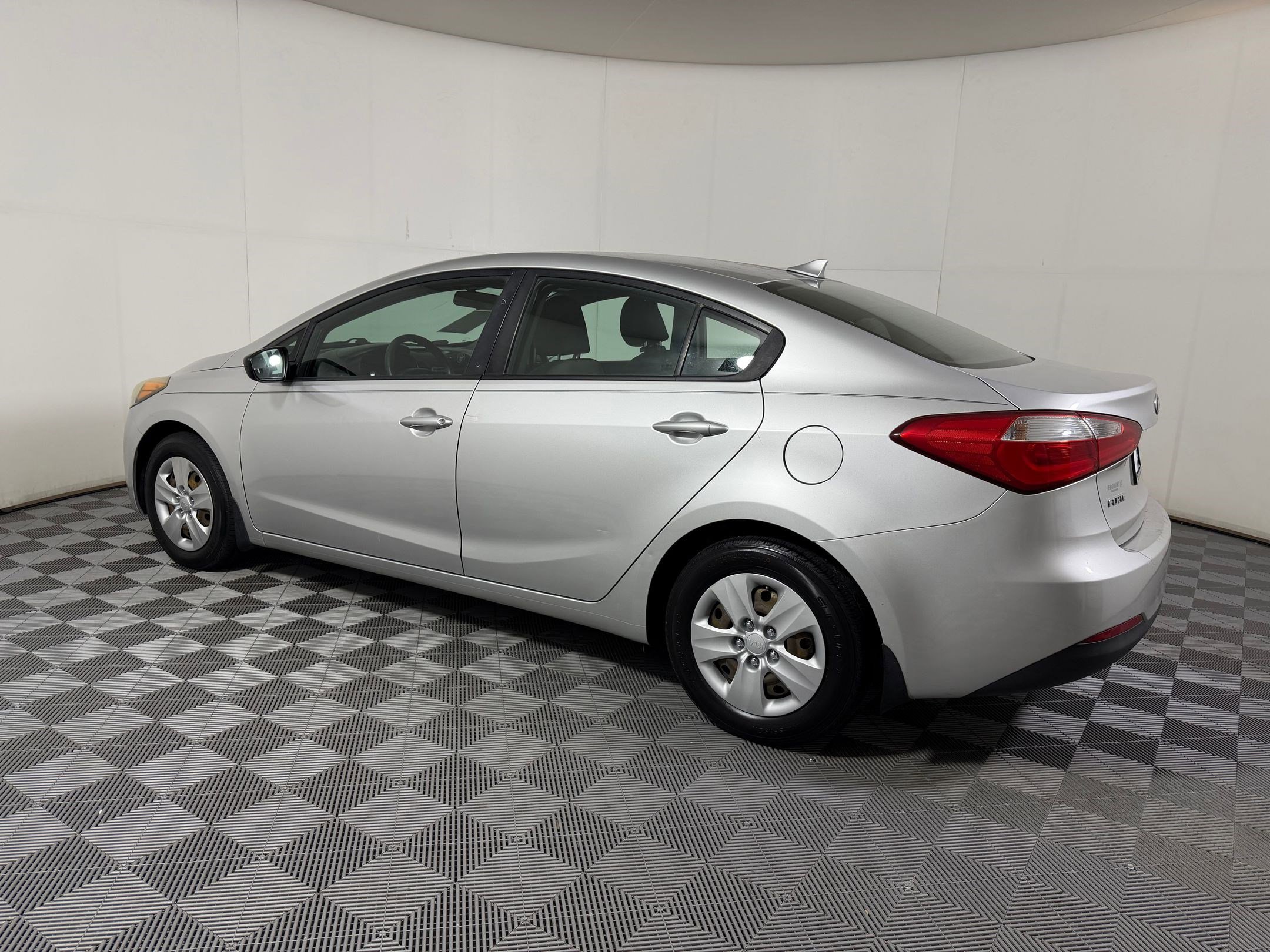 Used 2014 Kia Forte LX FWD image 20