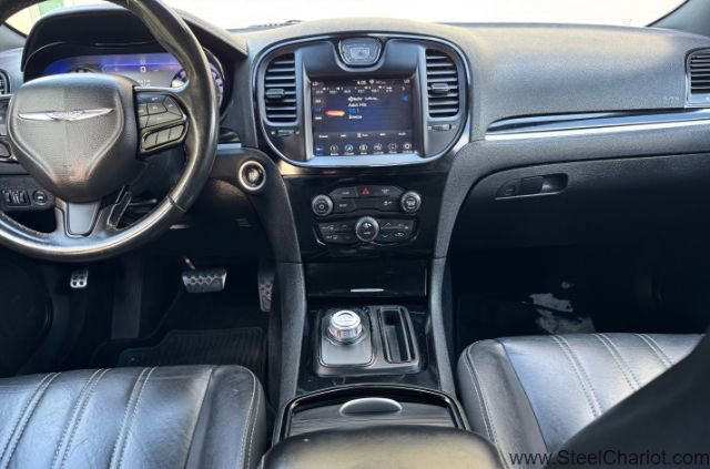 Used 2019 Chrysler 300 S image 10