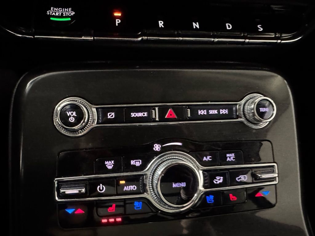 Certified 2022 Lincoln Nautilus Reserve w/ Monochromatic Package image 53