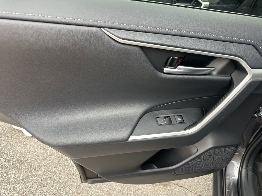 Used 2024 Toyota RAV4 Limited w/ Advanced Technology Package image 24