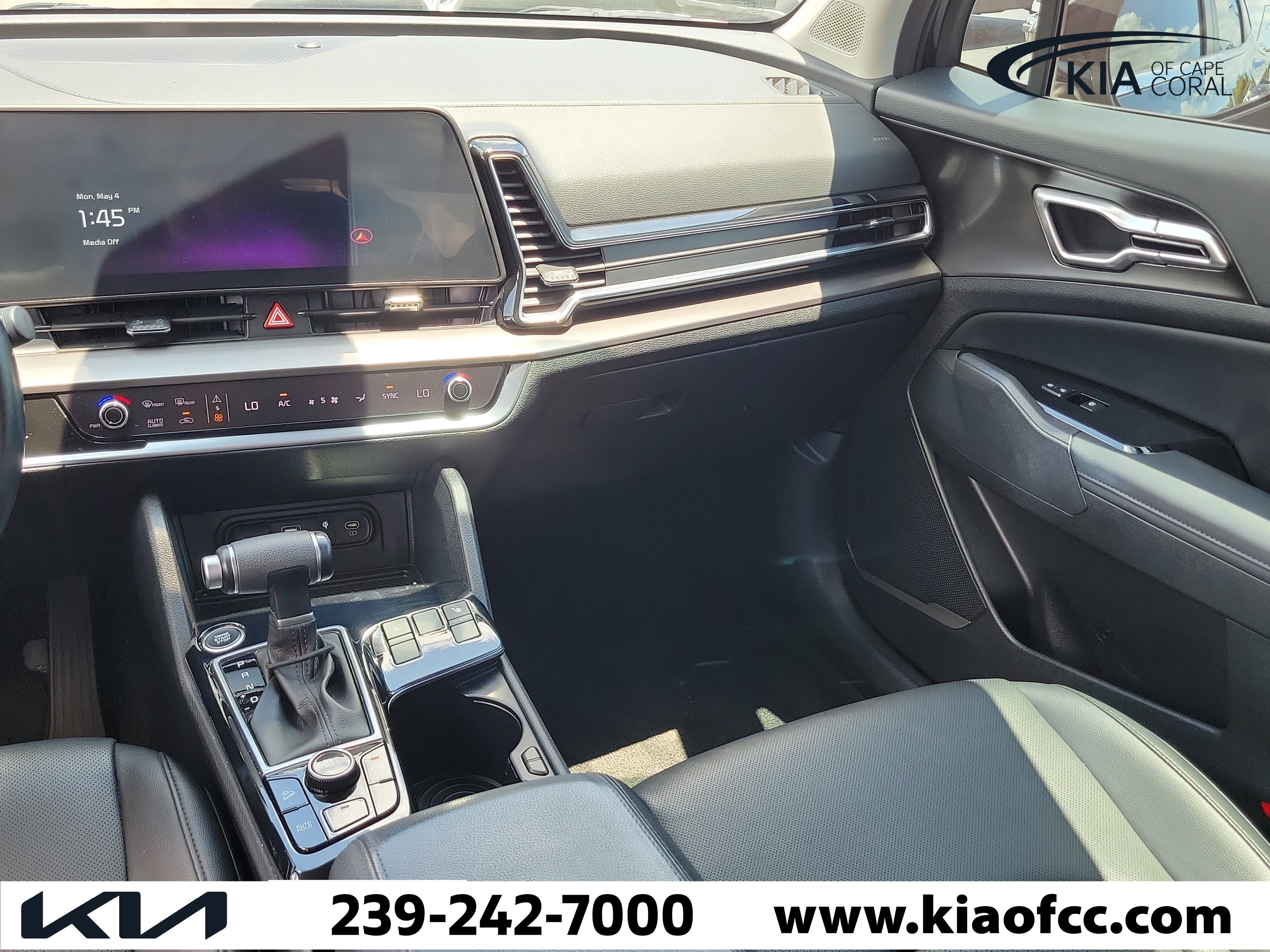 Certified 2025 Kia Sportage EX FWD image 19