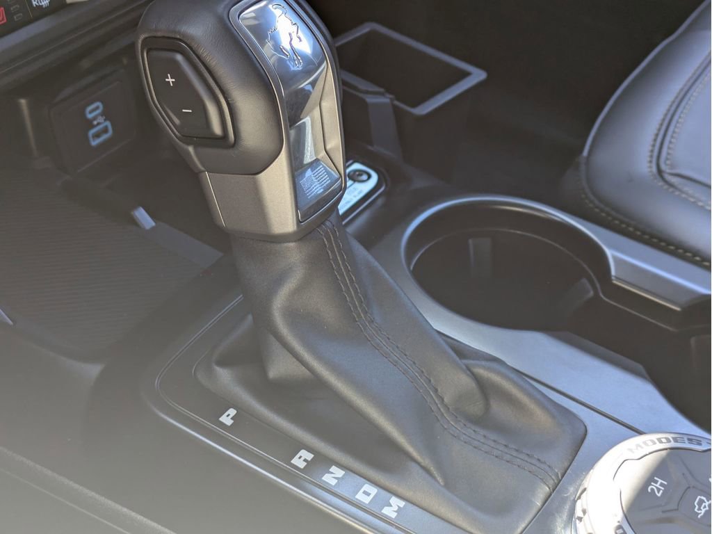 Certified 2025 Ford Bronco Badlands image 15