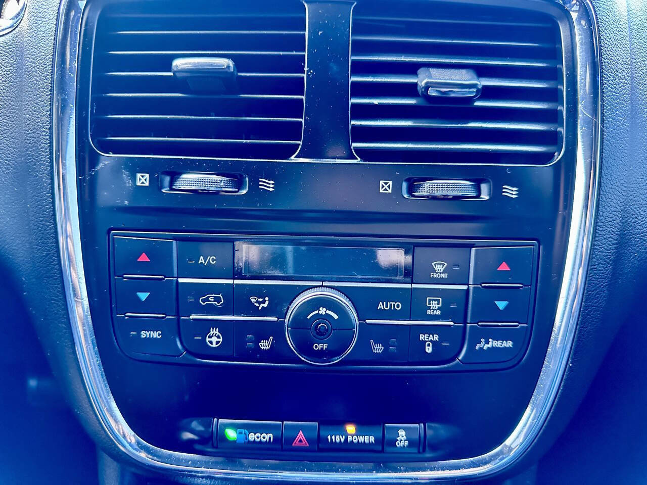 Used 2019 Dodge Grand Caravan GT image 16