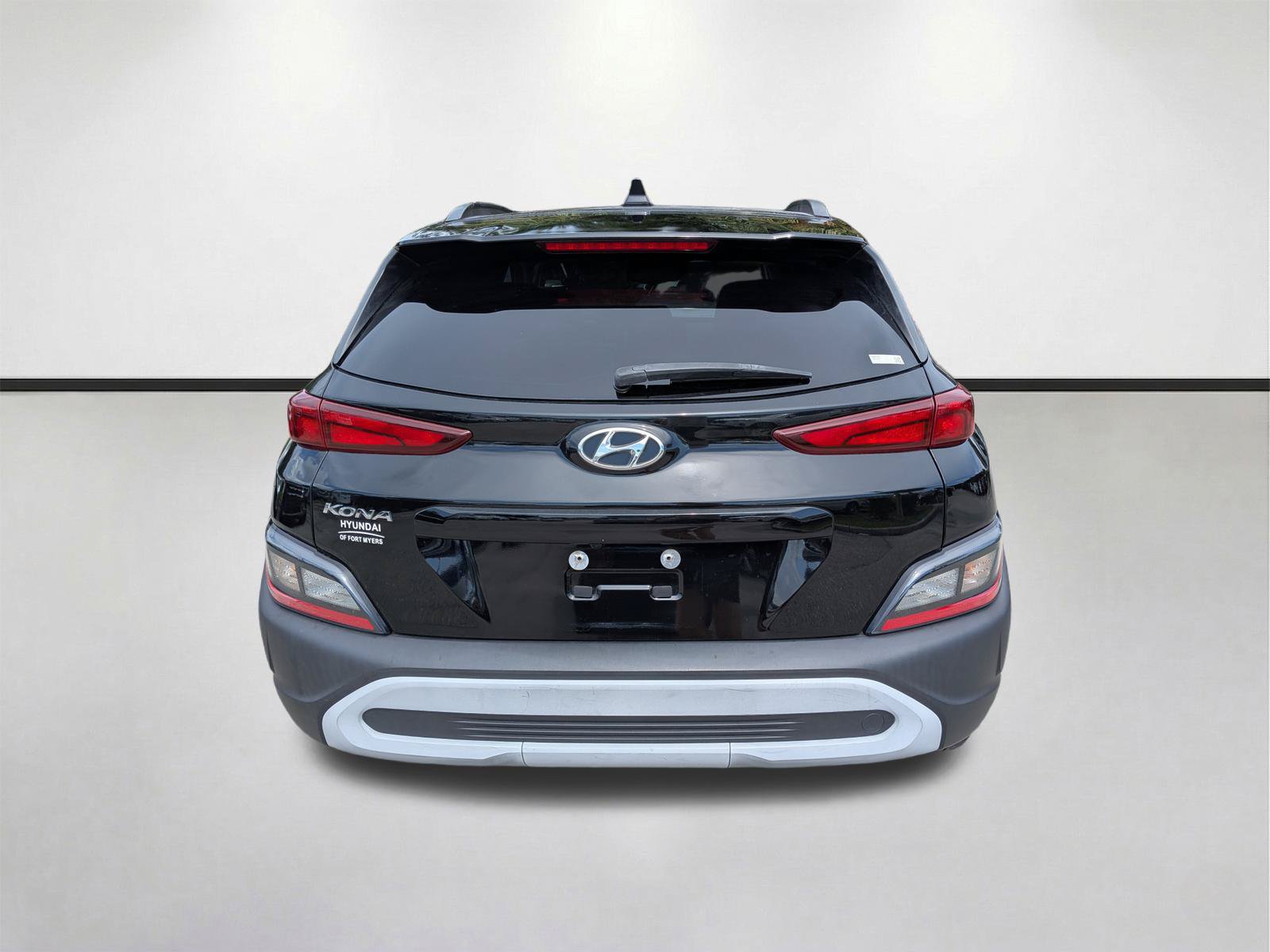 Used 2022 Hyundai Kona SEL FWD image 5