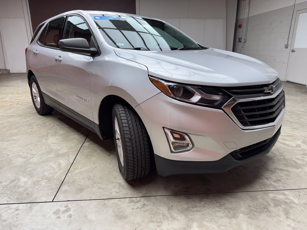 Used 2018 Chevrolet Equinox LS FWD image 5