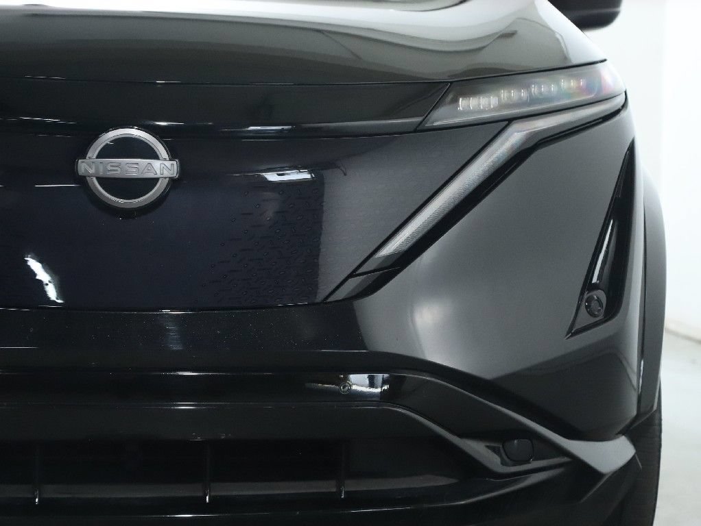 Certified 2023 Nissan Ariya FWD image 8
