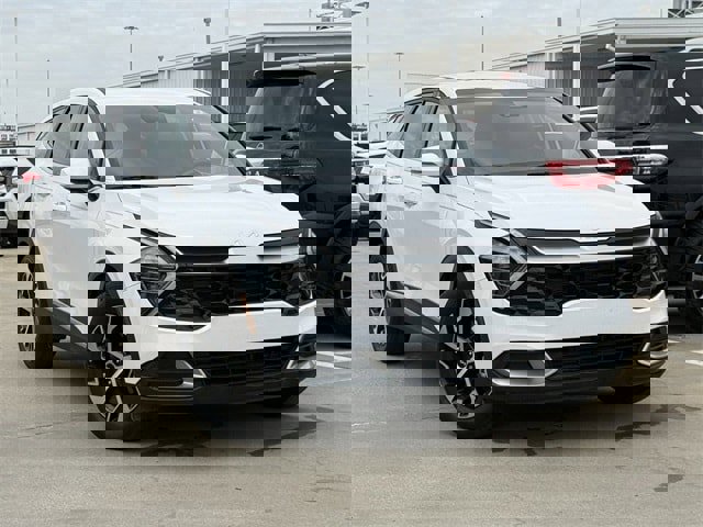Used 2024 Kia Sportage EX