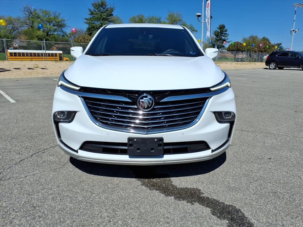 Used 2024 Buick Enclave Premium image 10