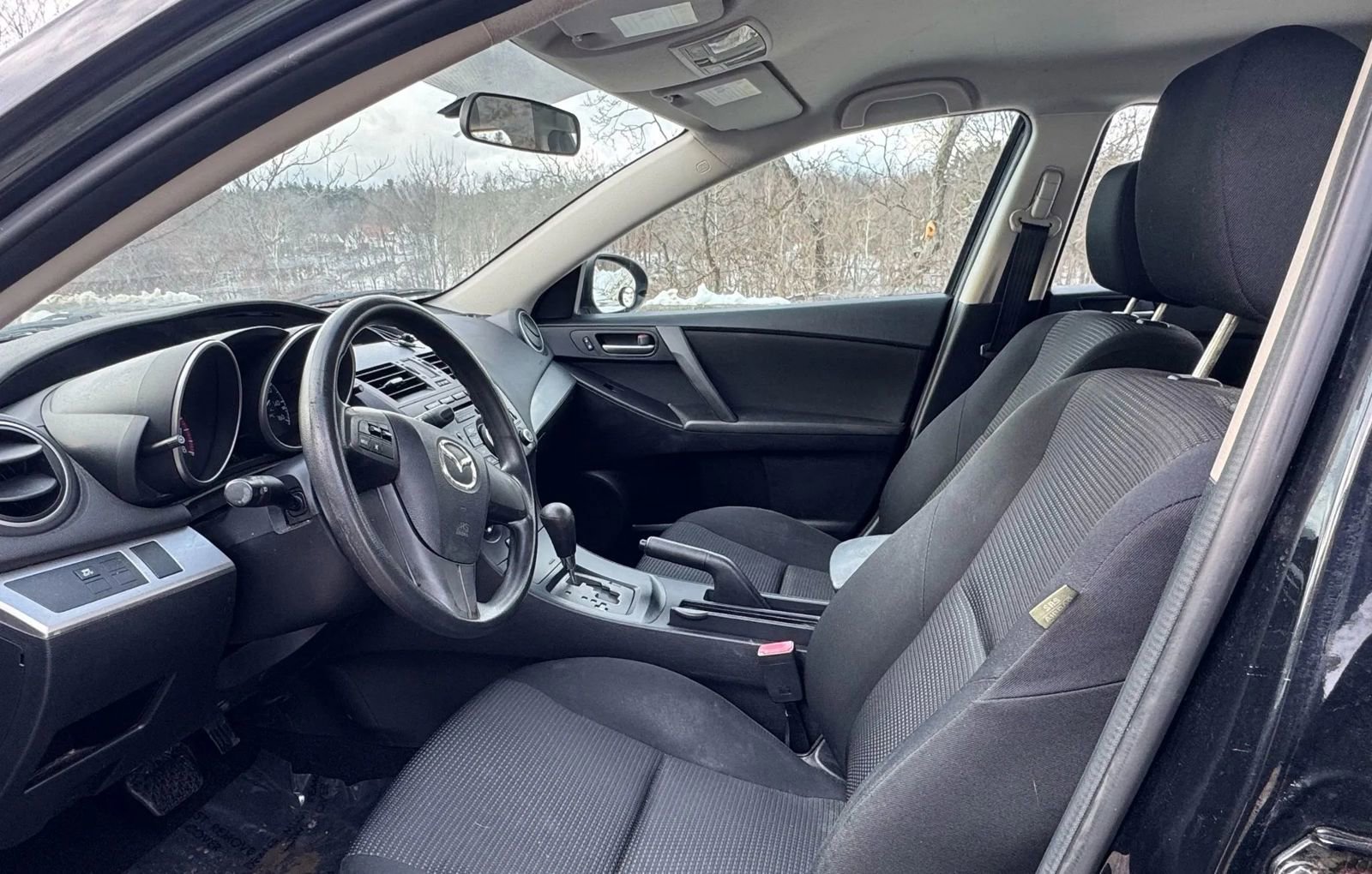 Used 2012 MAZDA MAZDA3 i Sport image 10