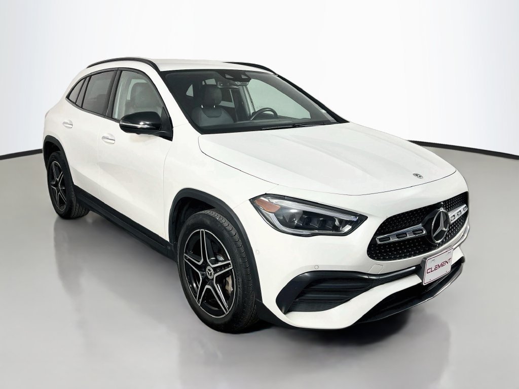 Used 2023 Mercedes-Benz GLA 250 4MATIC w/ AMG Line Exterior image 4