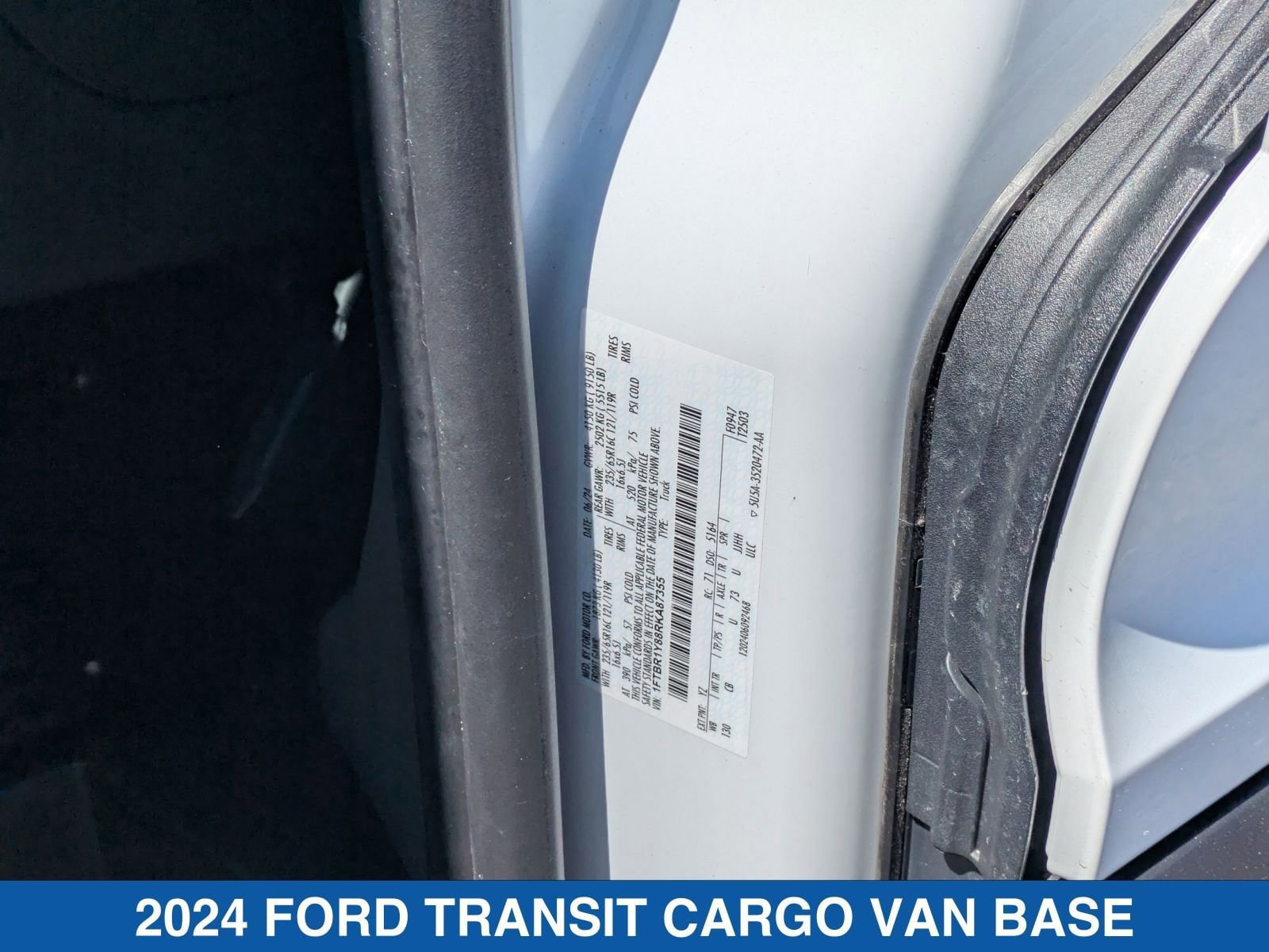 Used 2024 Ford Transit 250 Low Roof w/ Exterior Upgrade Package RWD image 33