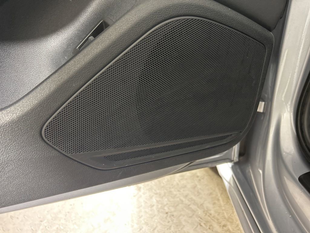 Used 2021 Audi A4 2.0T Premium w/ Convenience Package image 7