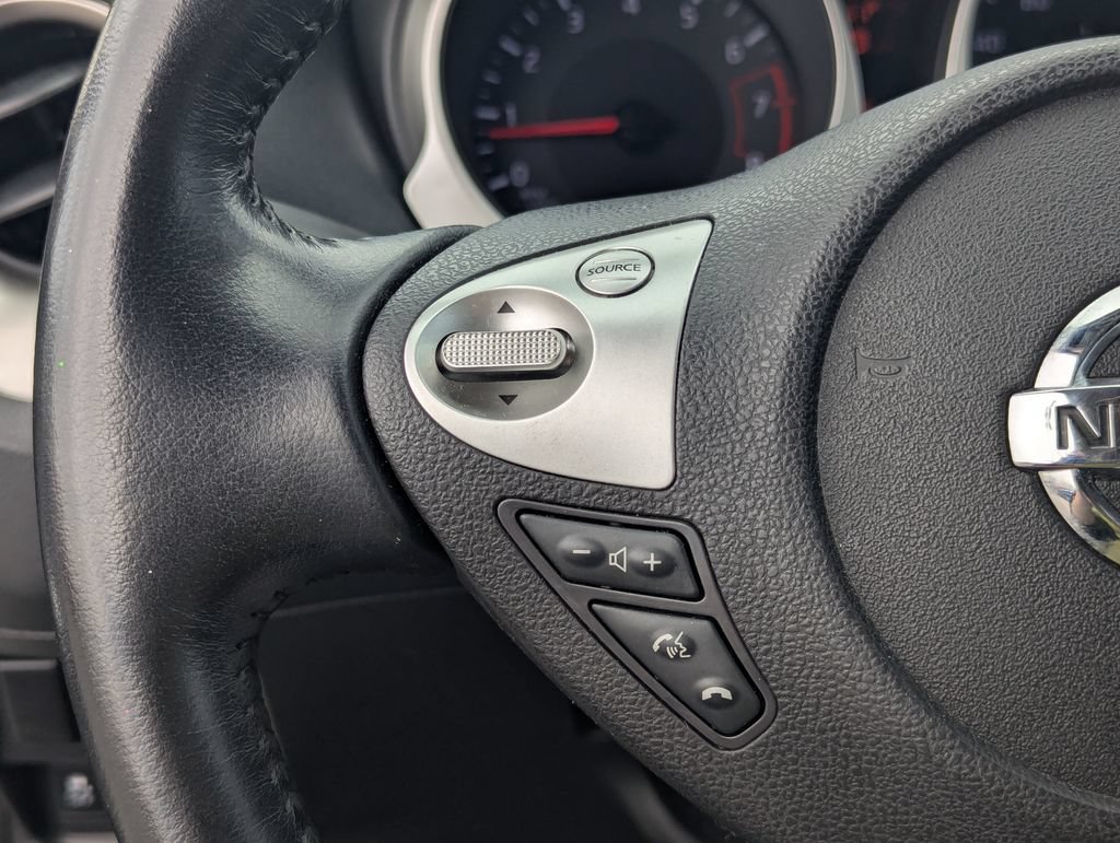 Used 2014 Nissan Juke SV AWD/4WD image 19
