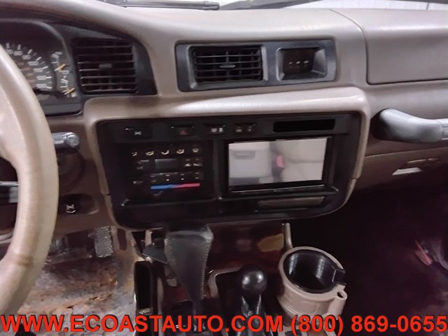 Used 1996 Toyota Land Cruiser image 12