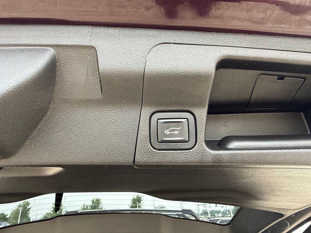 Used 2018 GMC Acadia SLT FWD image 21