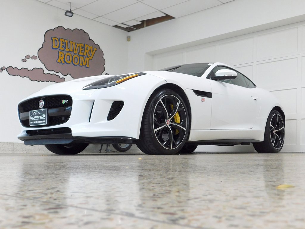 Used 2015 Jaguar F-TYPE R image 7