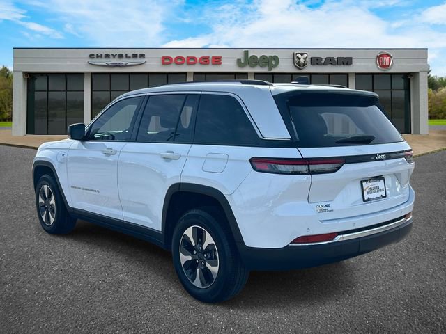 Used 2023 Jeep Grand Cherokee 4WD 4xe image 40