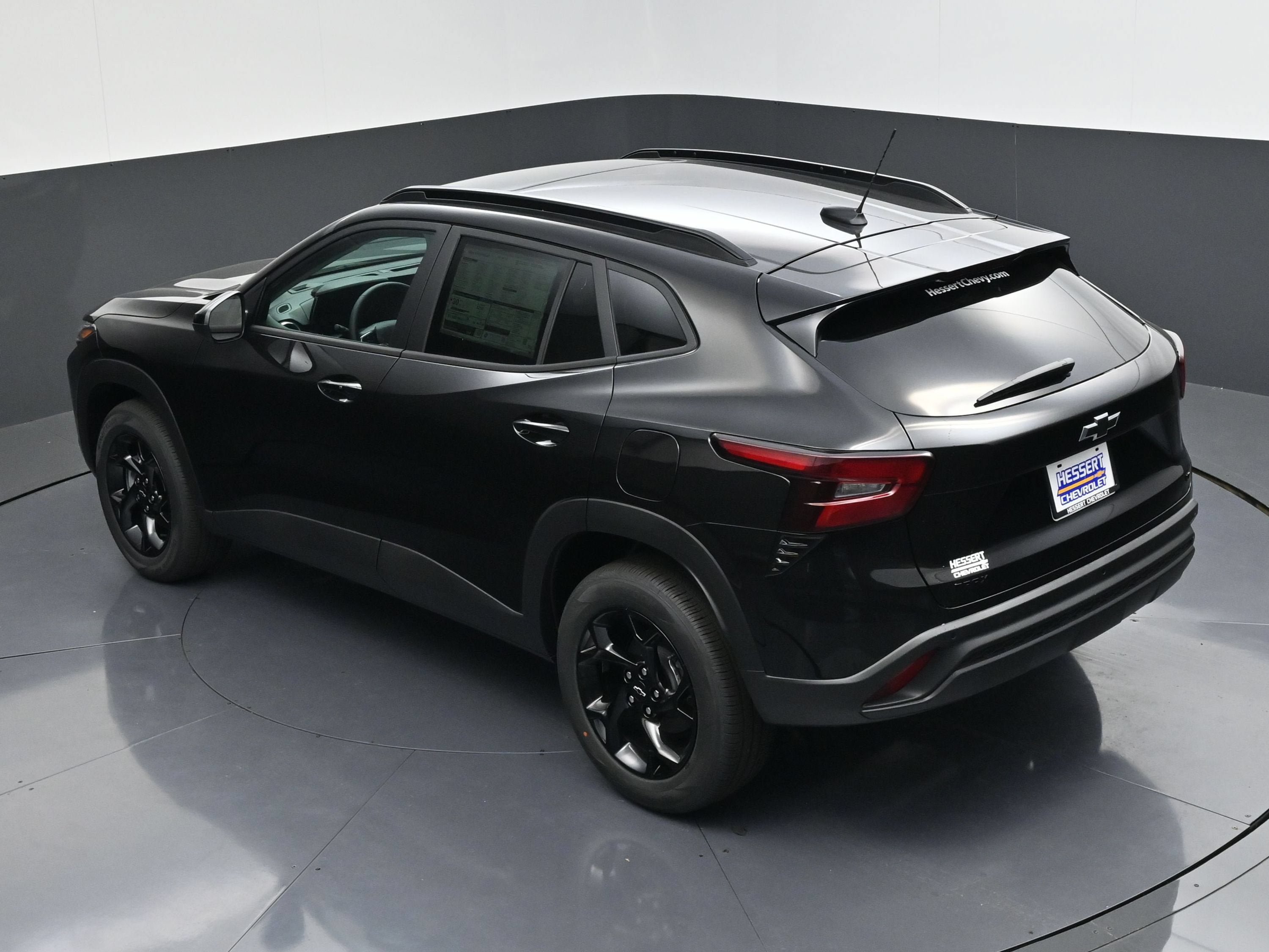 New 2026 Chevrolet Trax LT w/ Sunroof Package FWD image 48