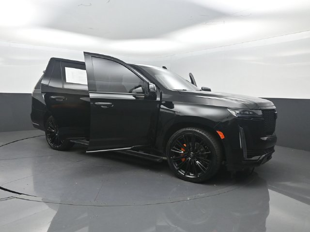 Used 2022 Cadillac Escalade Sport w/ Touring Package AWD/4WD image 32