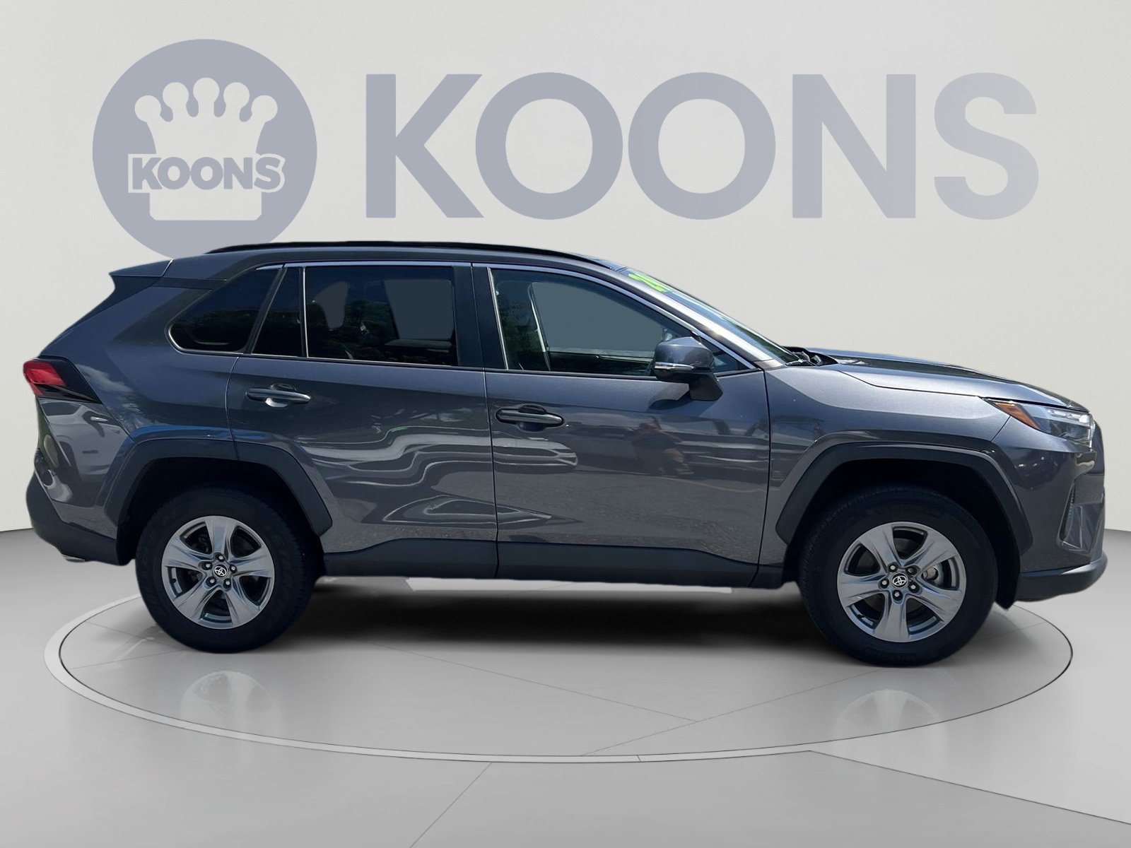 Used 2024 Toyota RAV4 XLE AWD/4WD image 8