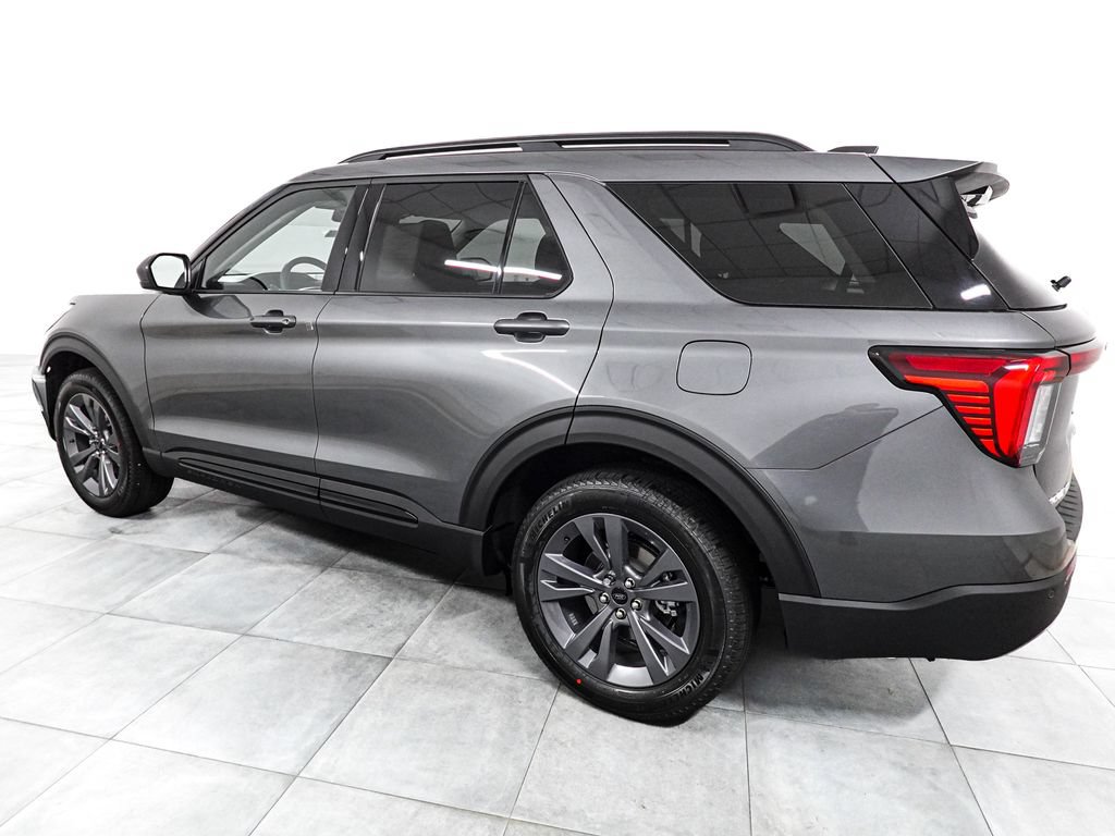 New 2026 Ford Explorer Active w/ Active Comfort Package AWD/4WD image 6