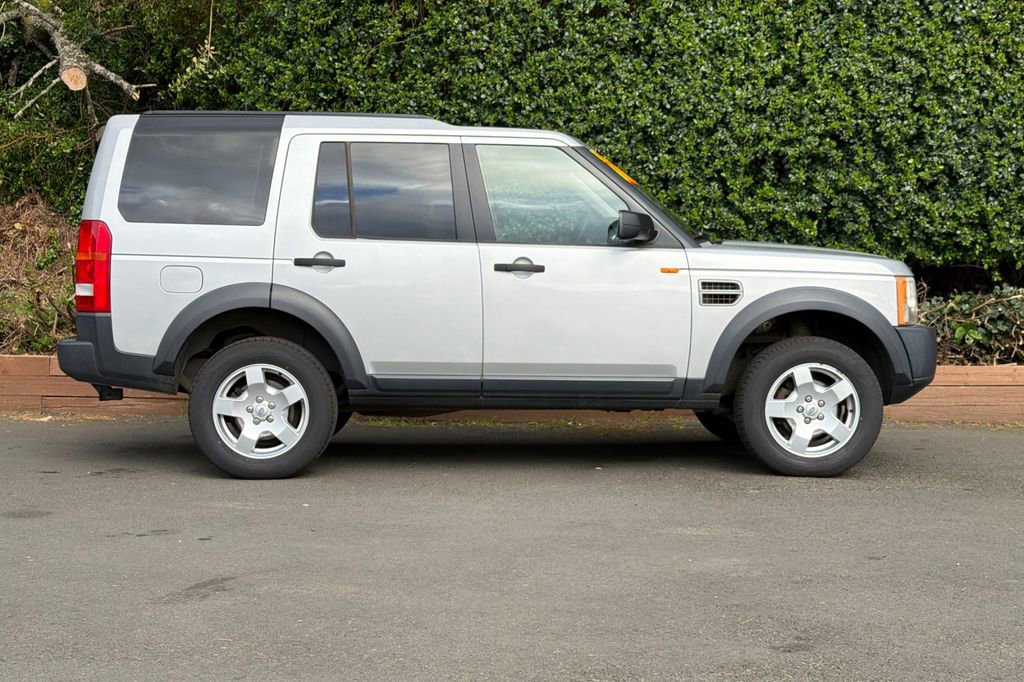 Used 2005 Land Rover LR3 SE image 3