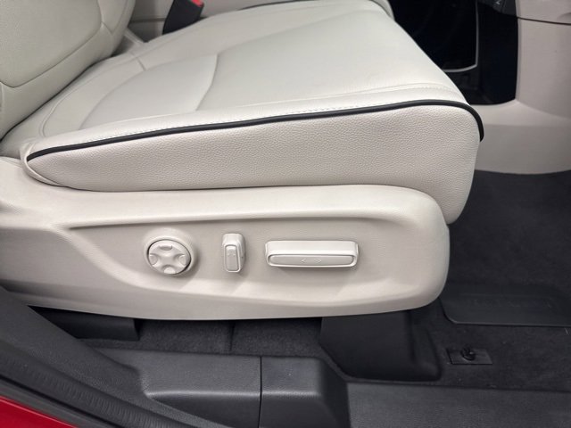 New 2026 Honda Odyssey Touring image 18