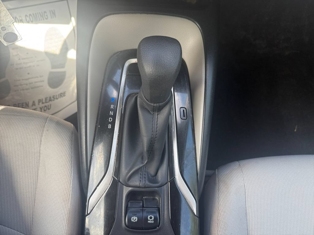 Used 2020 Toyota Corolla LE FWD image 28