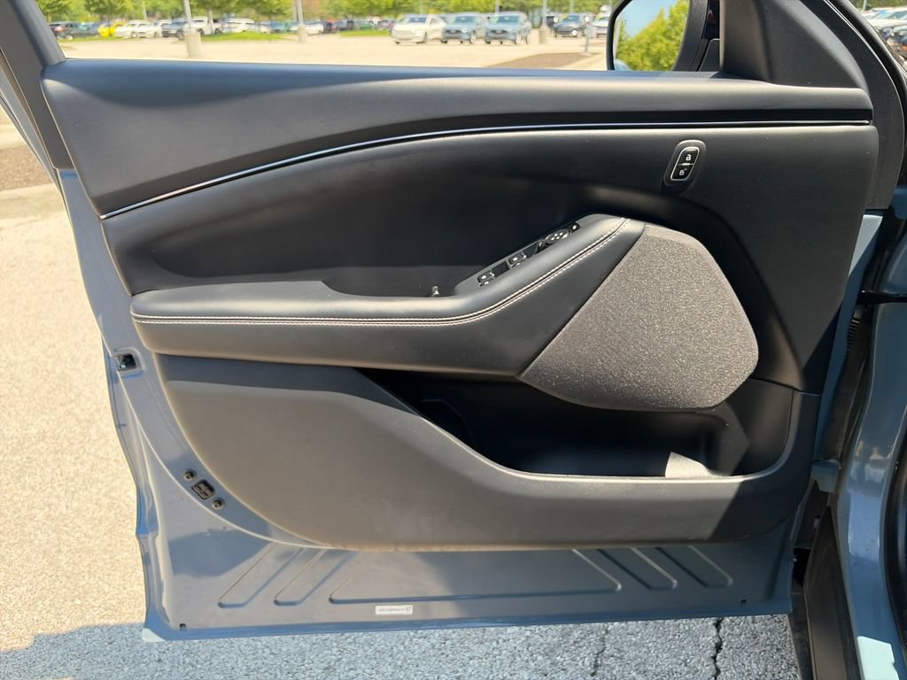 Used 2023 Ford Mustang Mach-E Select AWD/4WD image 13