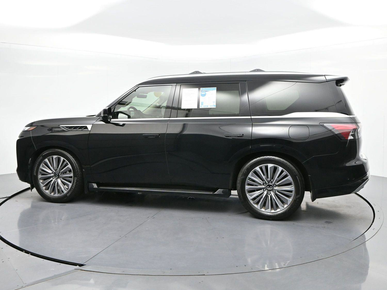 Used 2025 INFINITI QX80 Luxe w/ Exterior Package AWD/4WD image 5