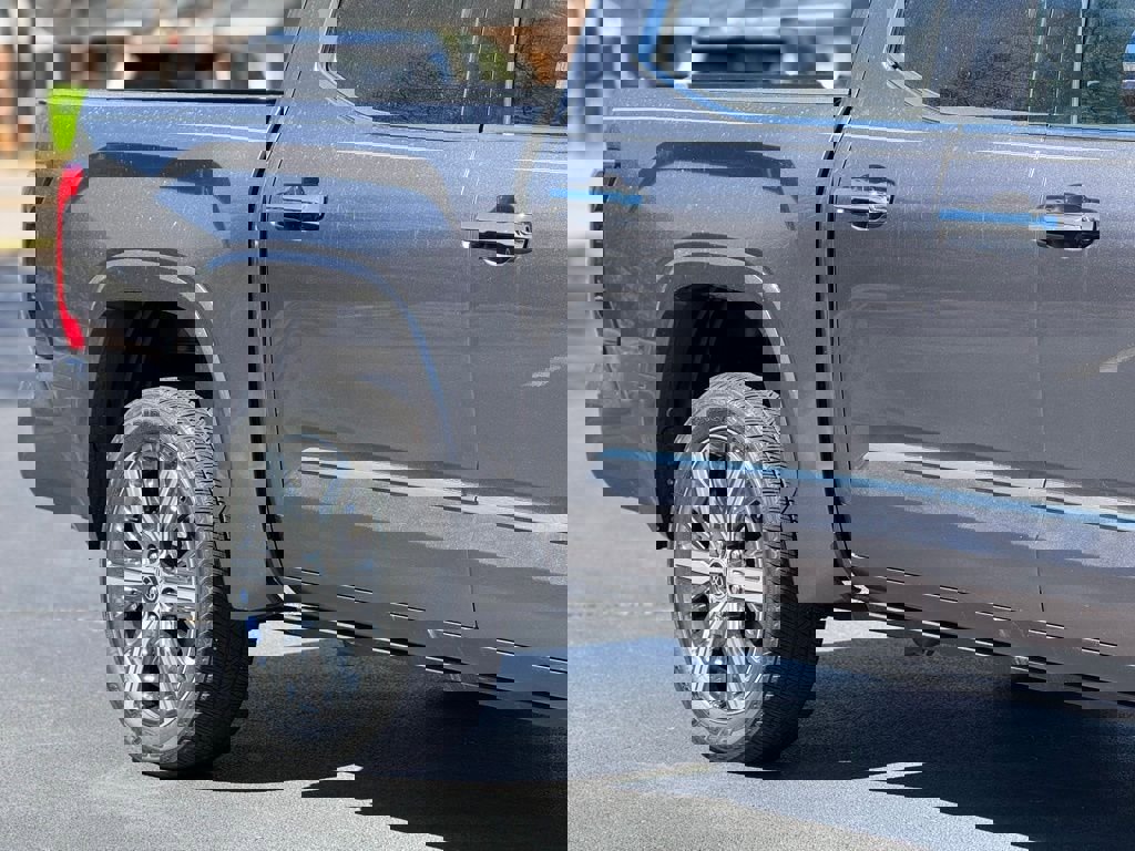 Used 2023 Toyota Tundra Capstone image 9