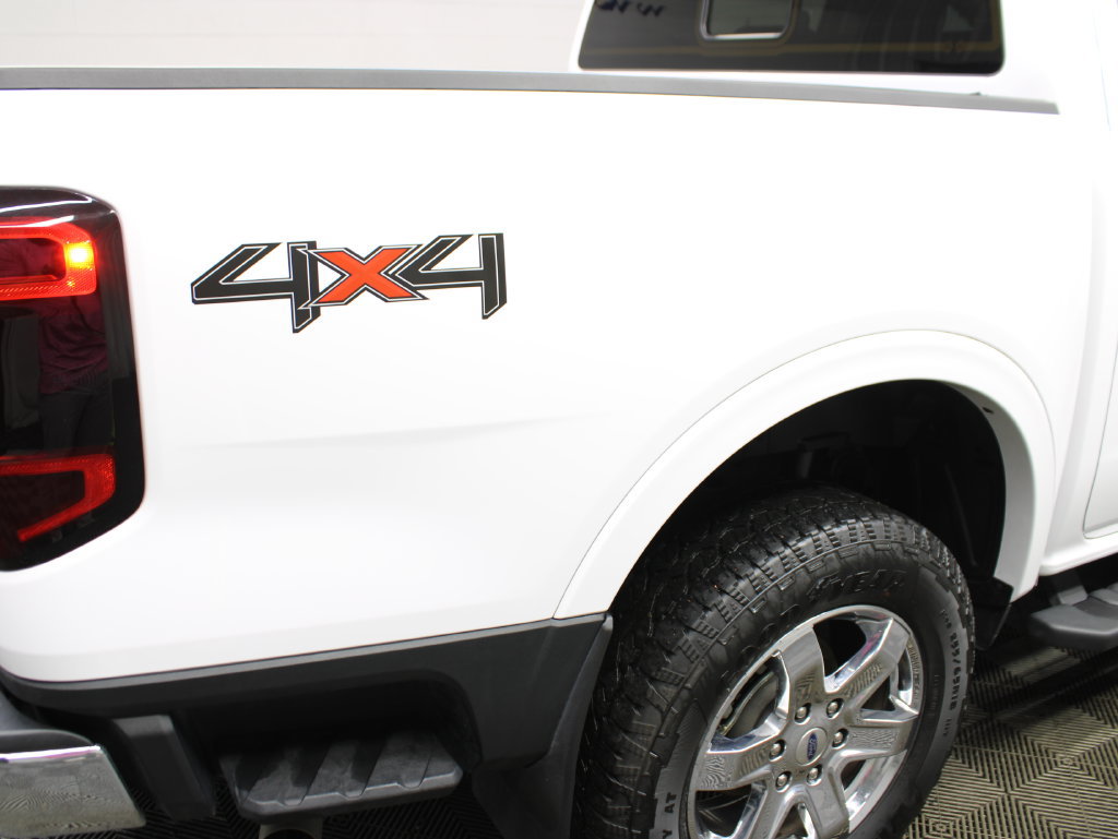 Used 2025 Ford Ranger XLT w/ Chrome Accent Package AWD/4WD image 35