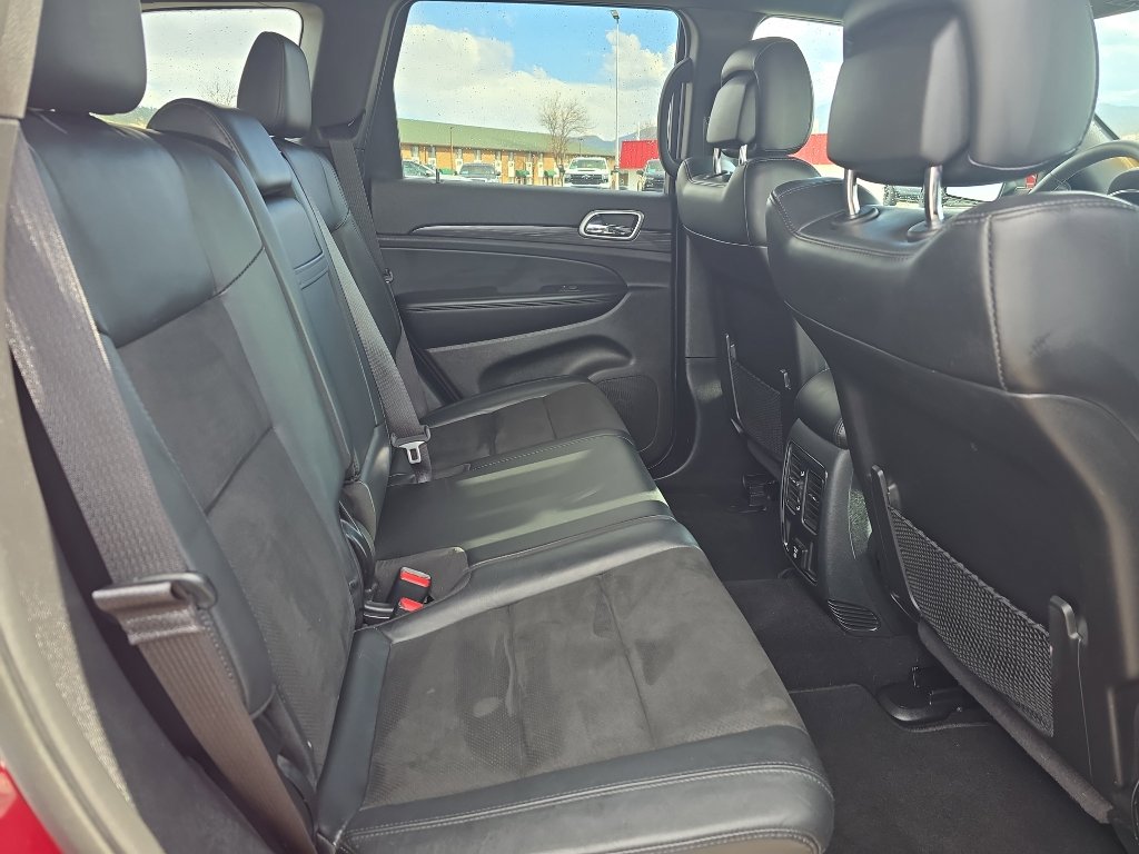 Used 2019 Jeep Grand Cherokee Altitude image 24