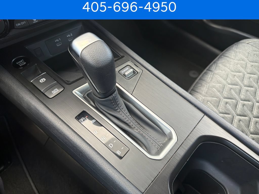 Used 2026 Nissan Kicks SV FWD image 40