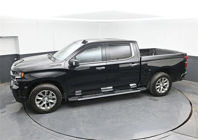 Used 2022 Chevrolet Silverado 1500 High Country w/ LPO, Dark Essentials Package image 39