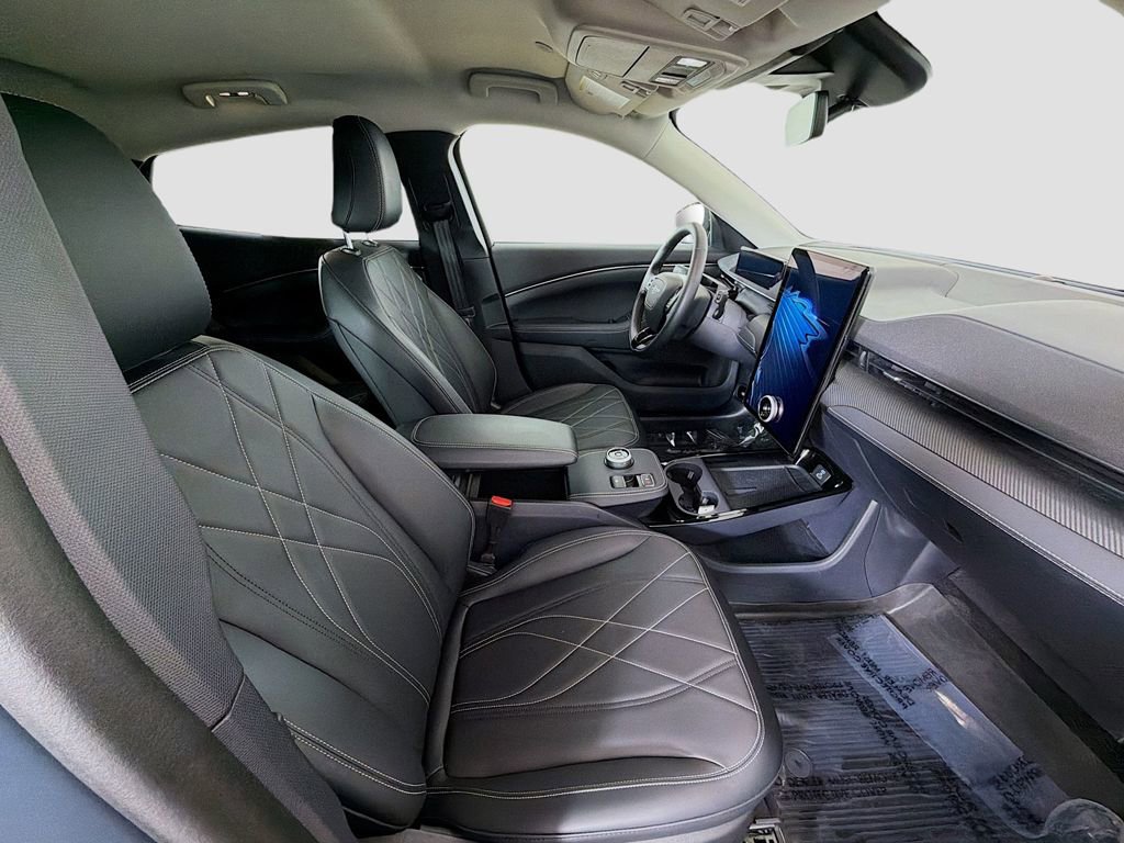 Used 2024 Ford Mustang Mach-E Select w/ Comfort Package Lite image 21