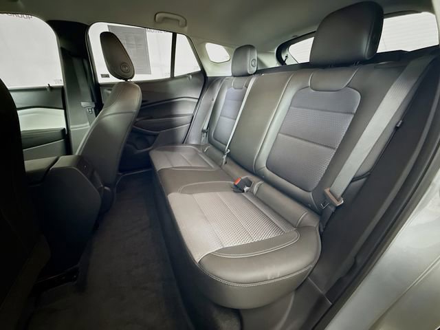 Used 2024 Chevrolet Trax LT w/ Driver Confidence Package image 25