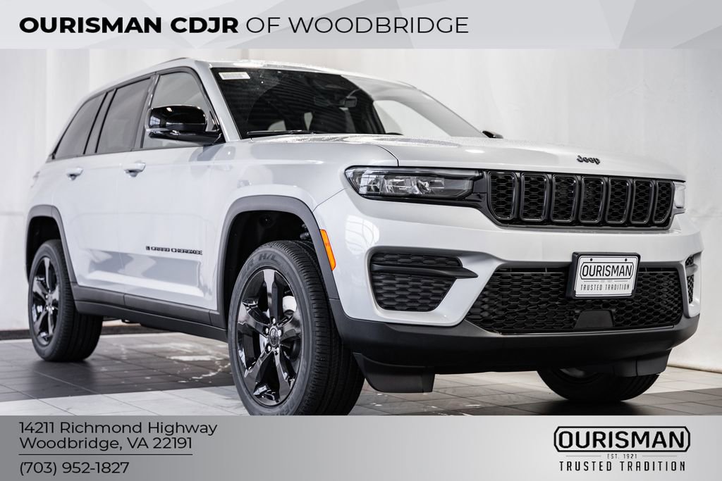 New 2025 Jeep Grand Cherokee Altitude