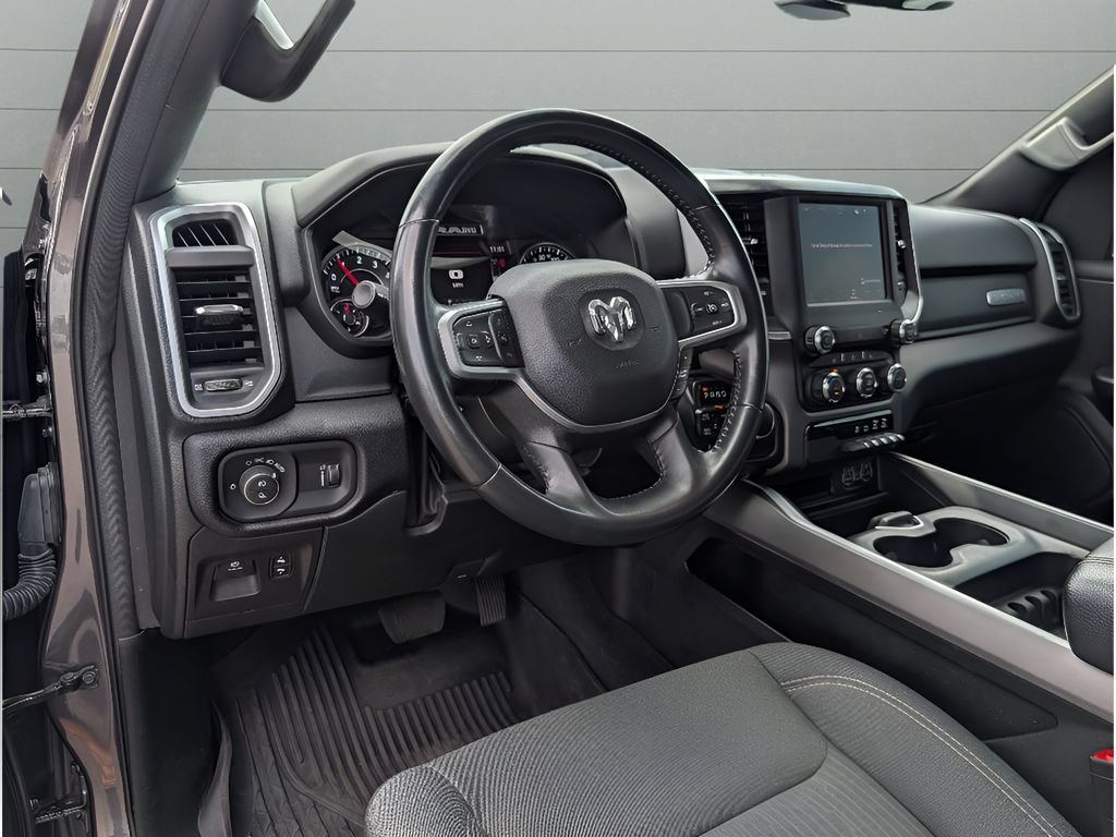 Used 2022 RAM 1500 Big Horn AWD/4WD image 17