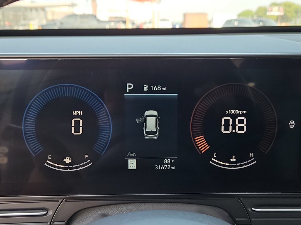 Used 2025 Hyundai Kona SEL FWD image 23