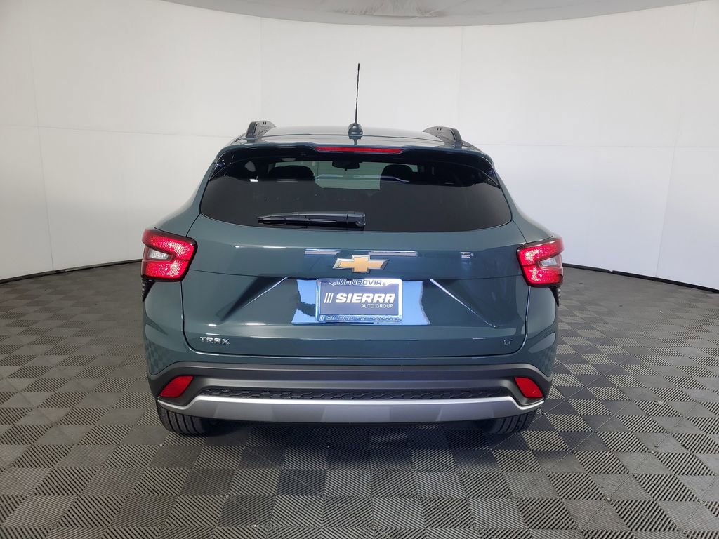 New 2026 Chevrolet Trax LT image 5