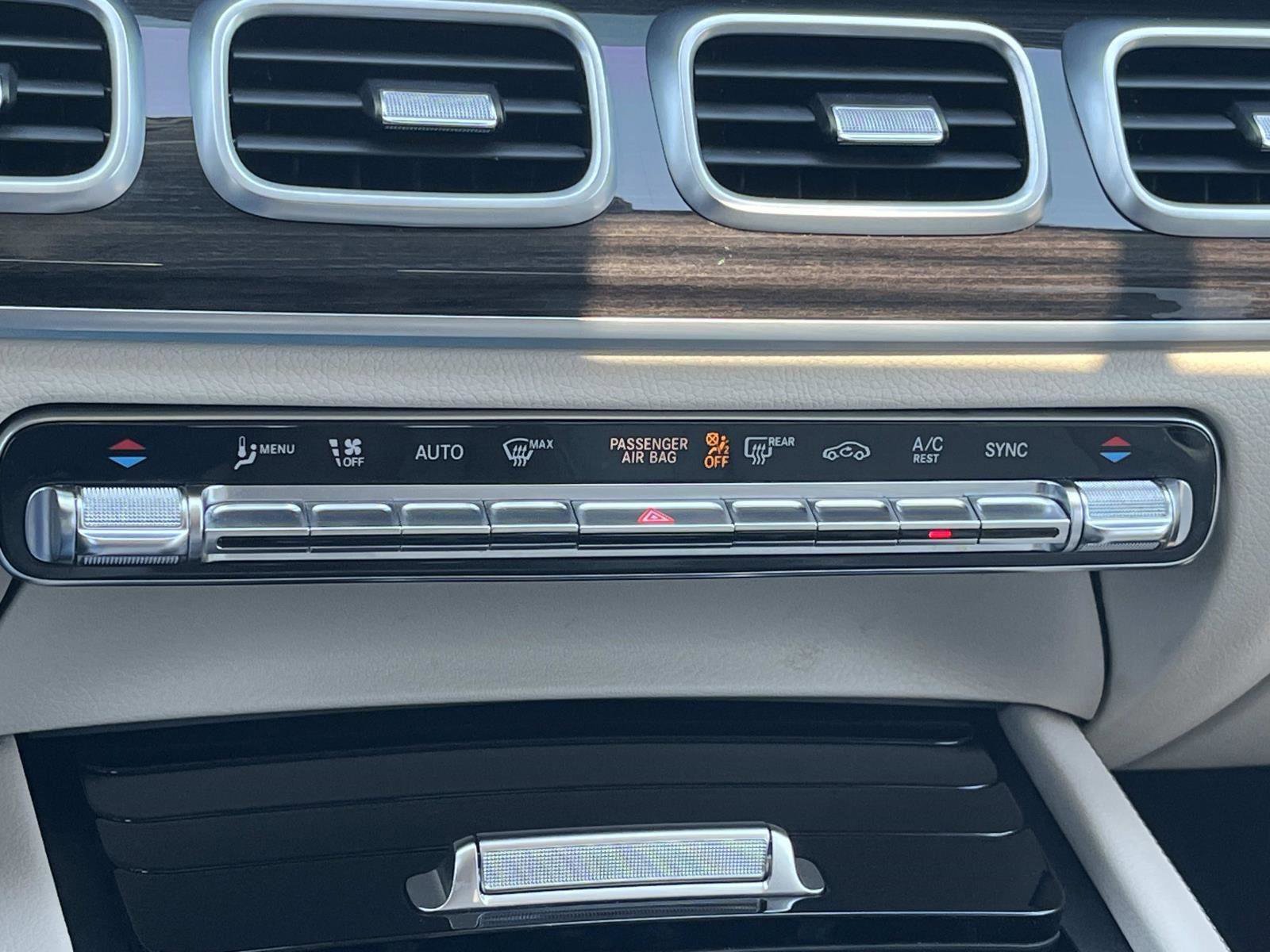 Used 2020 Mercedes-Benz GLE 350 image 31