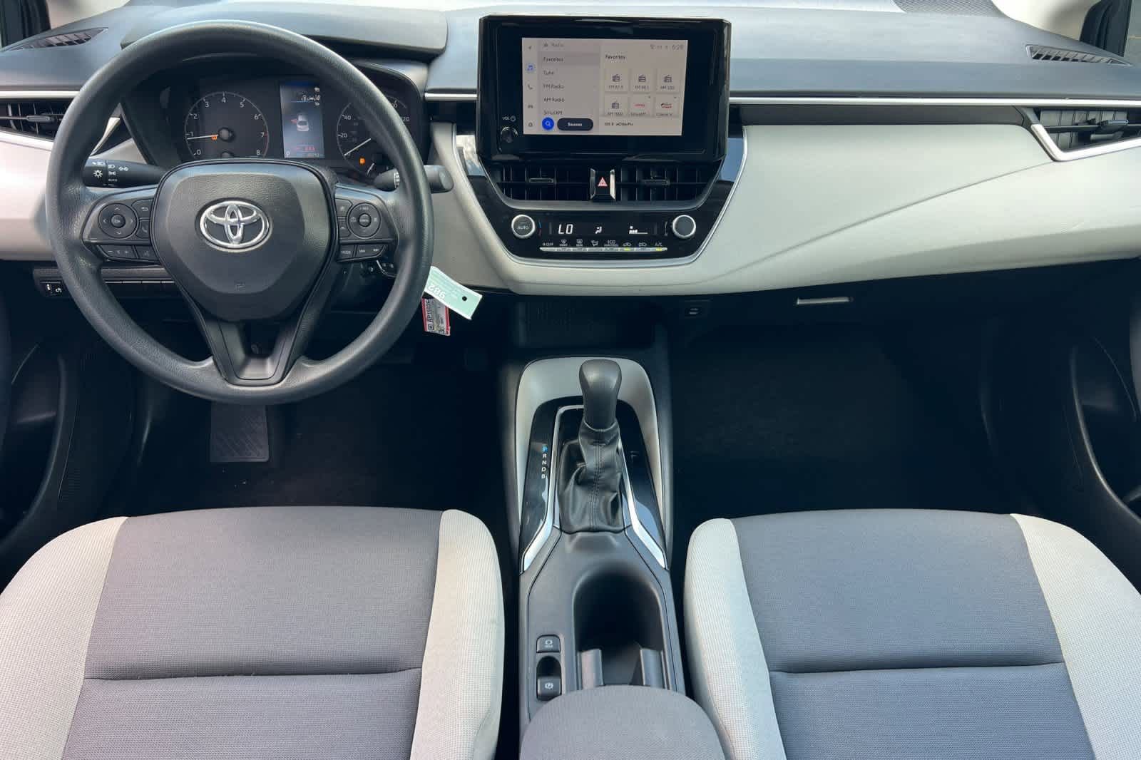 Used 2024 Toyota Corolla LE FWD image 3