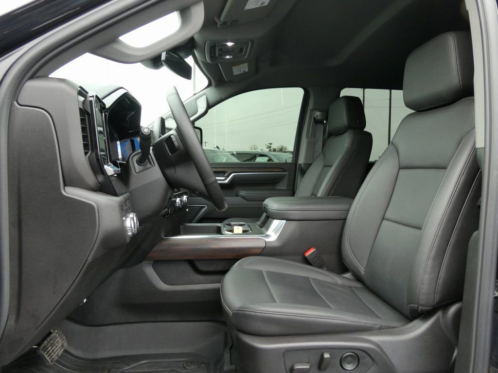 Certified 2025 GMC Sierra 2500 SLT w/ SLT Premium Package image 22