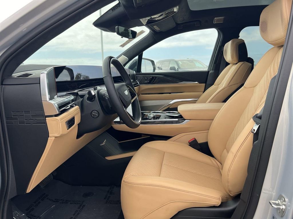 New 2025 Cadillac Escalade IQ Luxury 2 image 25