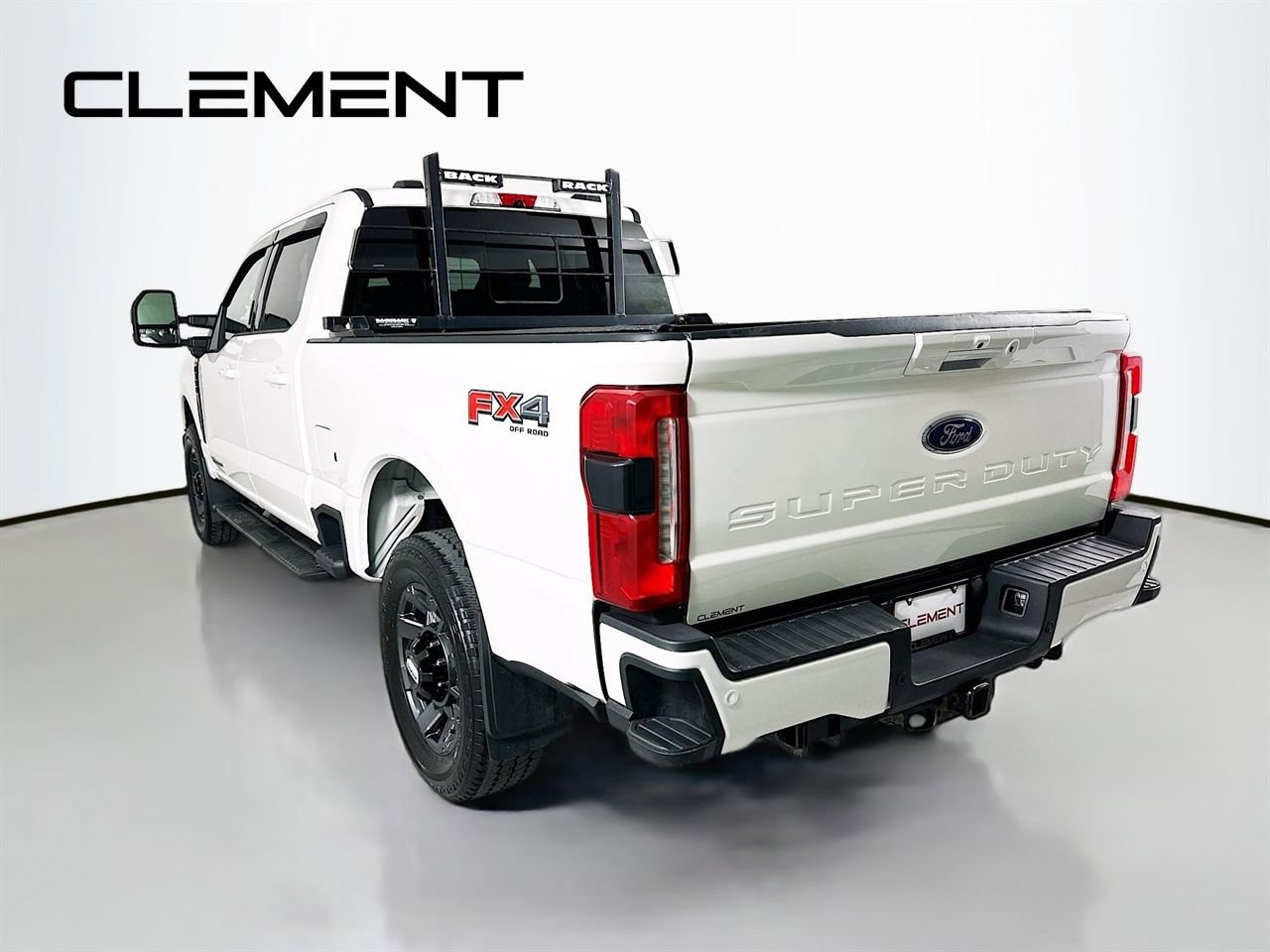 Used 2023 Ford F350 Lariat w/ Sport Appearance Package image 10