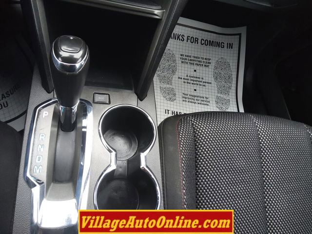 Used 2017 Chevrolet Equinox LT FWD image 23