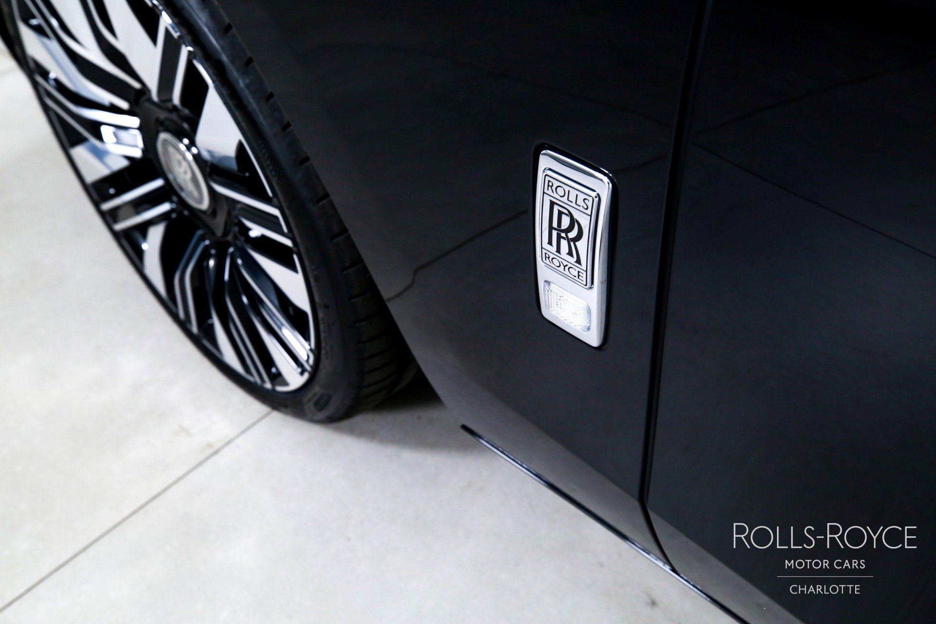 New 2027 Rolls-Royce Ghost AWD/4WD image 40