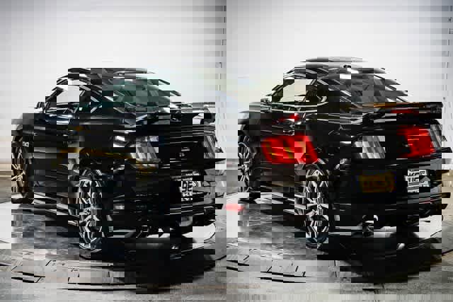 Used 2016 Ford Mustang GT Premium w/ Equipment Group 401A image 2