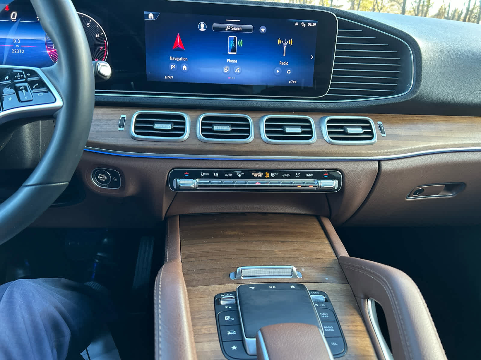 Used 2024 Mercedes-Benz GLE 350 4MATIC image 23